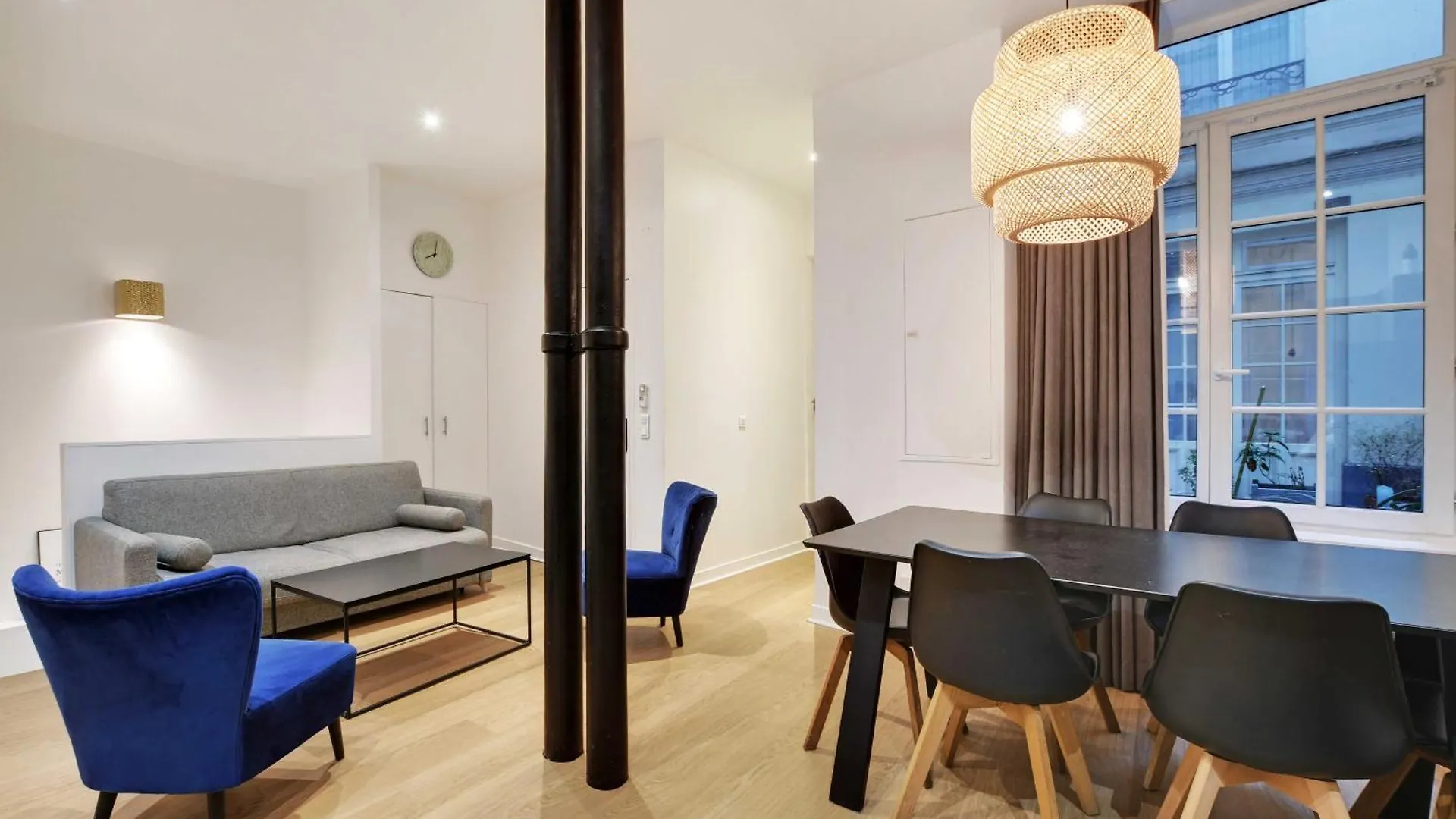 Elegant Apartment - 2Bd-6P - Hotel De Ville Paris 0*,  France